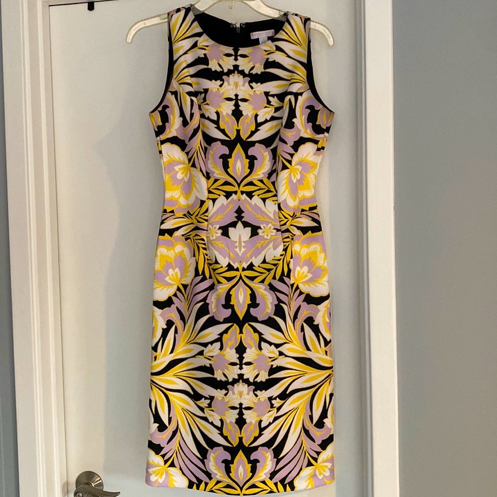 New York & Company Pink Yellow Black Fitted Floral Sheath Dress Sleeveless Sz XS